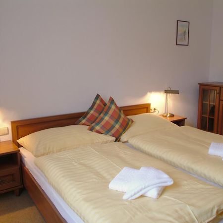 Hotel Loucky Litvinov Exterior photo